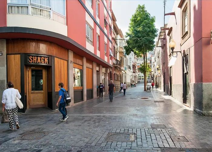 Flatguest Triana