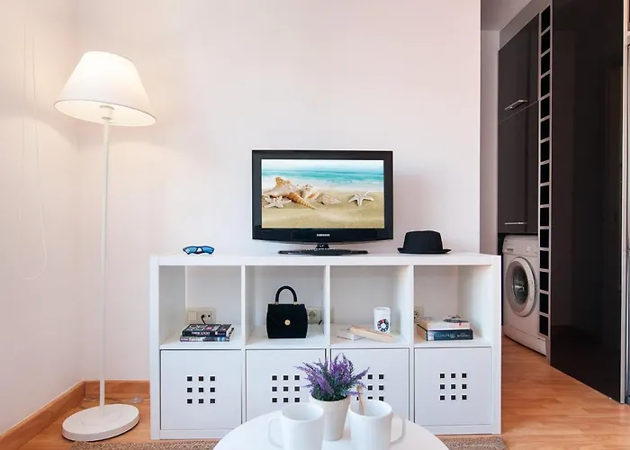 Flatguest Triana