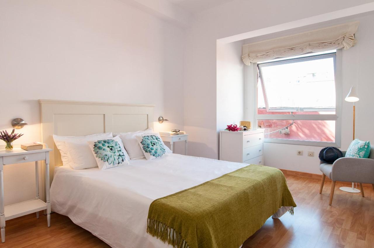 Flatguest Triana Apartament